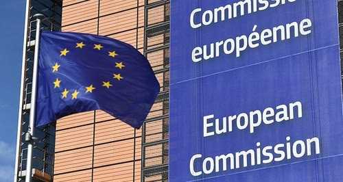 La Commissione UE vara un nuovo pacchetto di sanzioni contro la Russia
