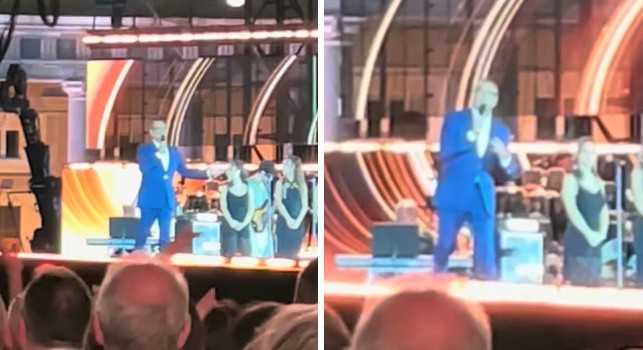 Carlo Conti: &quot;Da tifoso della Fiorentina, quanto abbiamo goduto per lo scudetto del Napoli?&quot; | VIDEO