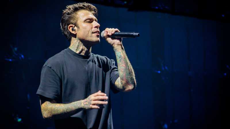 Fedez al Forum: «Non era scontato fossi qui, è bello tornare a casa»