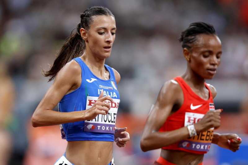 Festa italiana a Tokyo con super Nadia Battocletti: ha vinto due medaglie nello stesso Mondiale