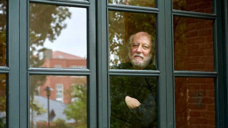 László Krasznahorkai: Premio Nobel per la Letteratura 2025