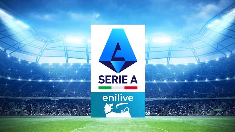 Napoli e Roma in lotta serrata: il big match di Serie A tra tattica e ambizioni