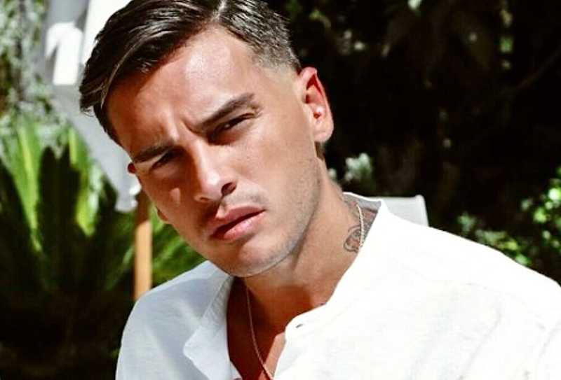 Alessandro Basciano avvistato mano nella mano con una ragazza