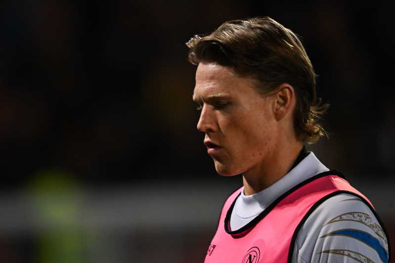 McTominay e Napoli: un legame che cresce nonostante l’interesse del Barcellona