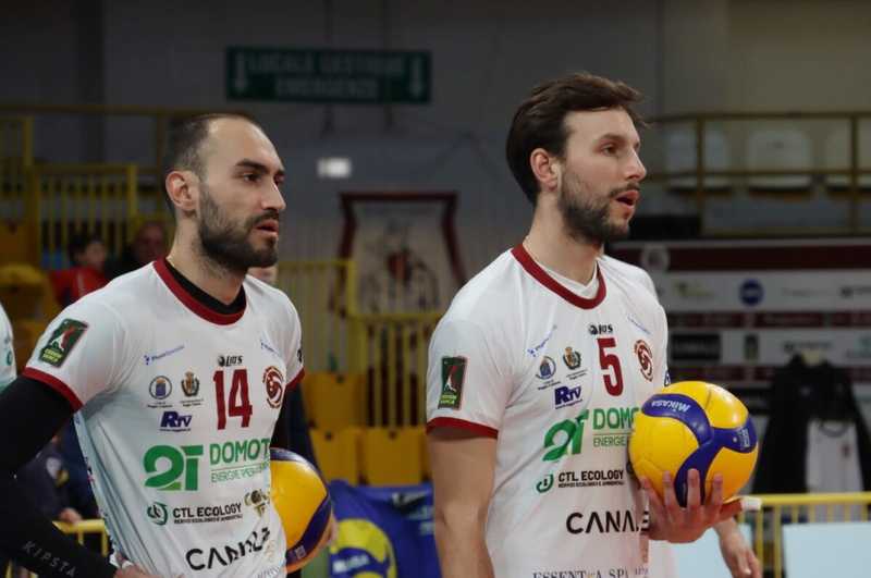 Domotek Volley, esordio amaro in casa