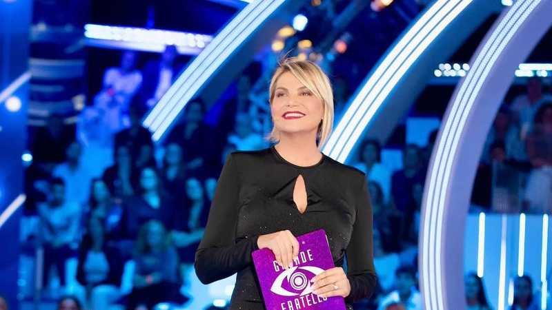 Grande Fratello salta la puntata: Mediaset valuta la strategia dopo ascolti deboli